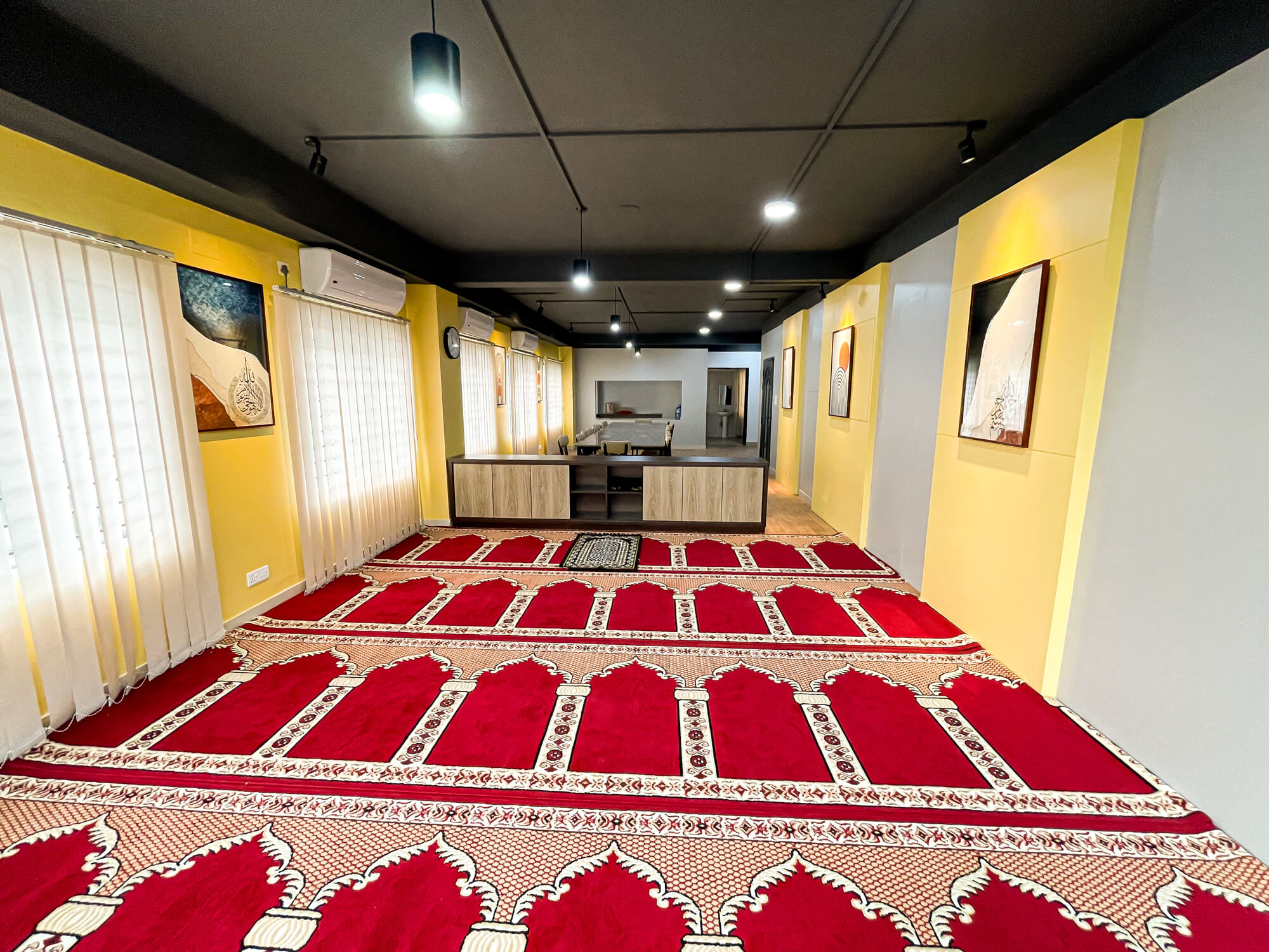 ওমর ফারুক সেমিনার হল