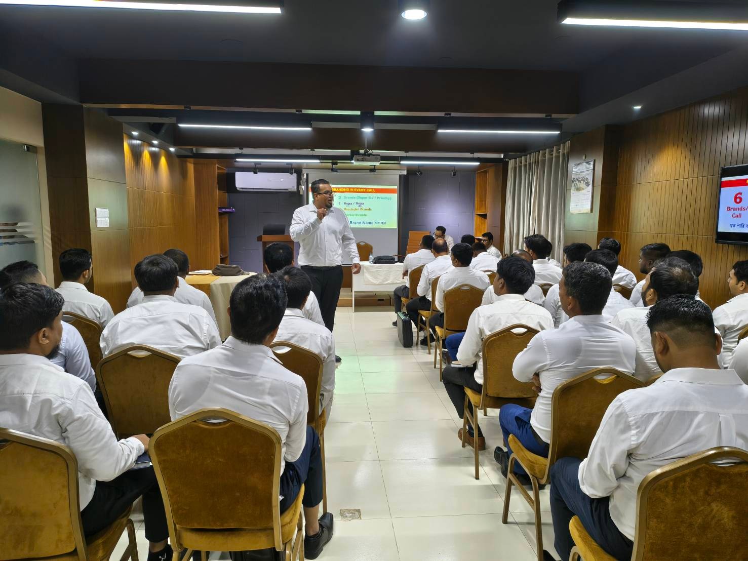 কোয়েল সেমিনার হল