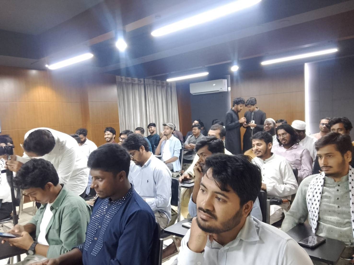 কোয়েল সেমিনার হল