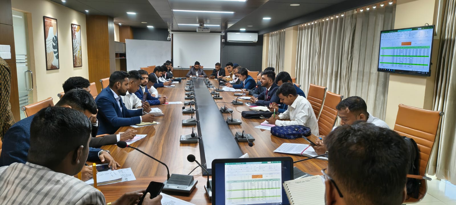 দোয়েল সেমিনার হল