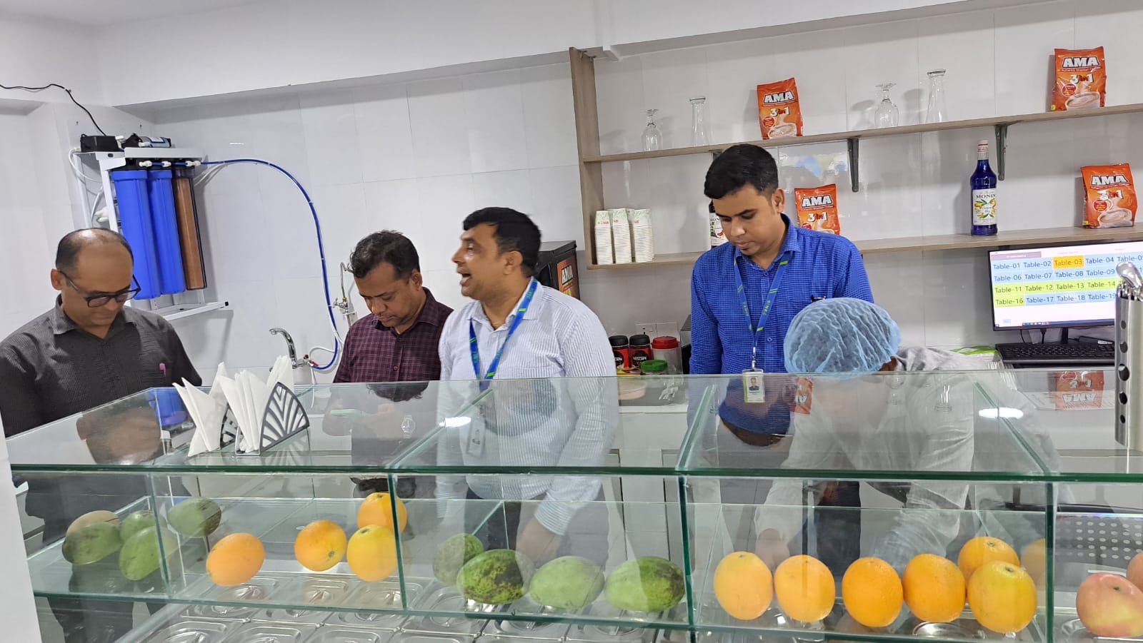 ক্যাফে হাসনাহেনা