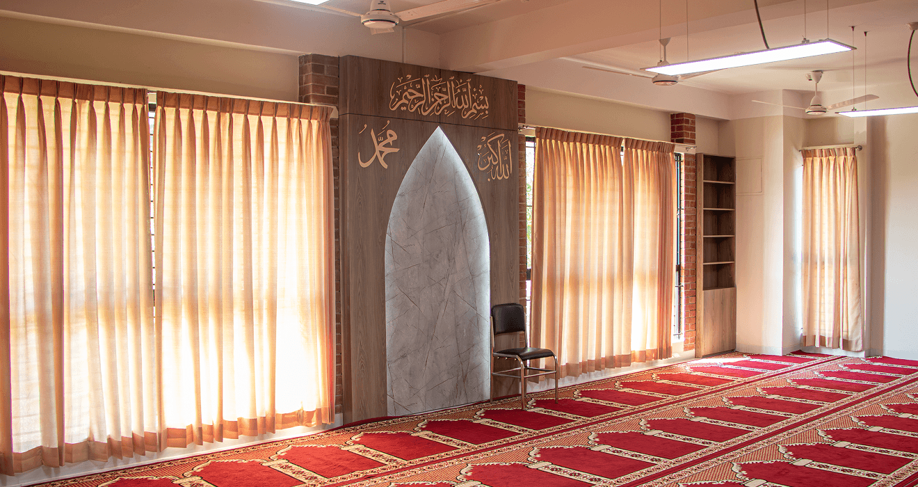 Namaz Ghor